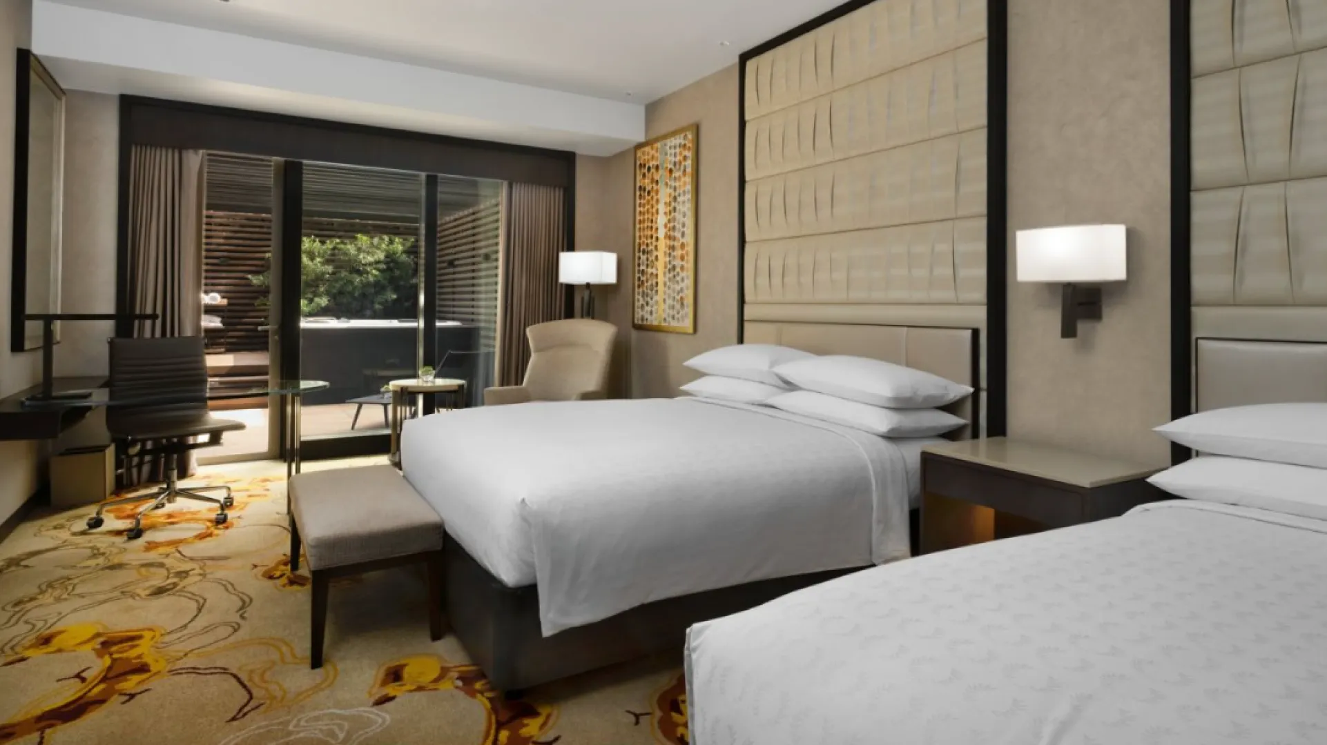 NWR Sheraton Larget 客房 2 皇后阳台